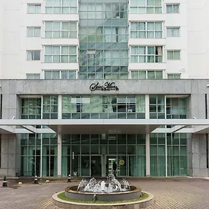 Saint Moritz Hplus Express Brasília
